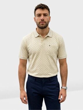 Monte Carlo Polo Shirt Size XL
Tan Patterned Short Sleeve
Pocket
